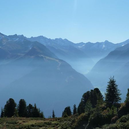 Hotel Gasthaus Schwarzenstein Ginzling Bagian luar foto
